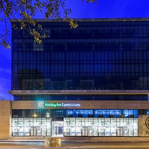 Holiday Inn Express & Suites Bogota Zona Financiera By Ihg